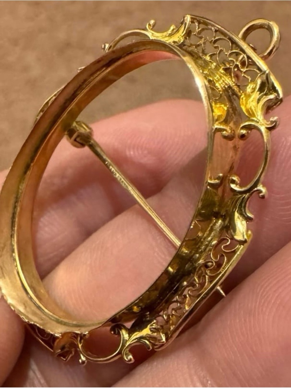 Vintage Scrap Solid 10k Gold Cameo Setting, 3.2g